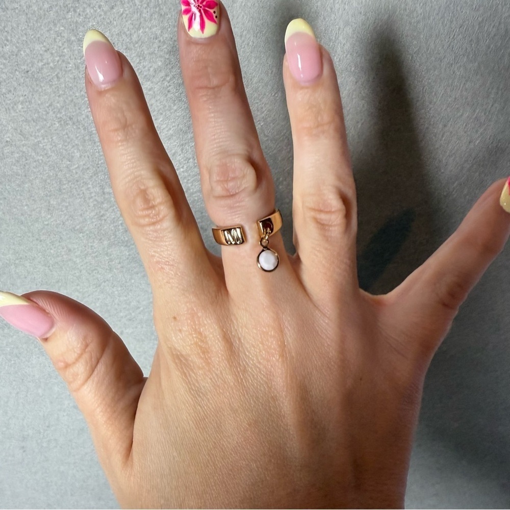 Bansri Womens M Initial Adjustable Ring Rose Gold Tone Gemstone Charm size 7